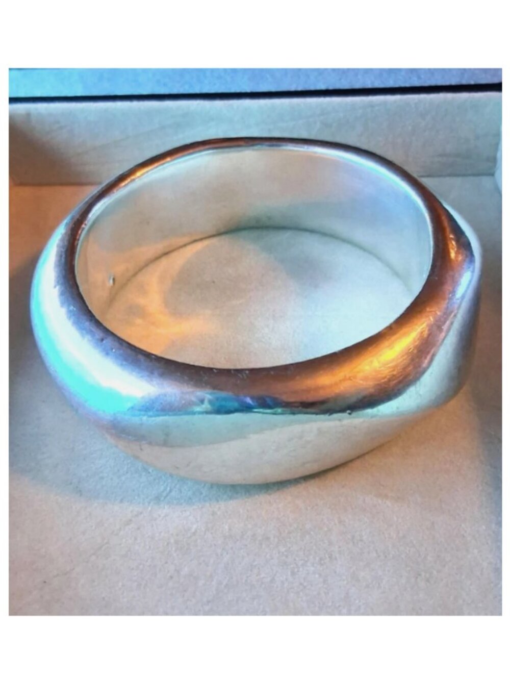 Simon Sebbag Puffy Bold Statement Bangle 8 Inches (76 Grams)